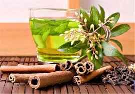 
	پاورپوینت دارودرماني و گياهان دارويي
