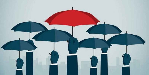 
	پاورپوینت قوانین و مقررات بیمه های بازرگانی و حقوق بیمه
