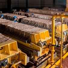 
	تحقیق بررسي مقايسه اي سلول هاي فلوتاسيون مورداستفاده در كارخانه هاي كانه آرايي (فلزي و غيرفلزي)
