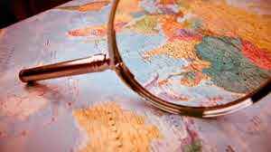 
	پاورپوینت موقعیت کشور ایران در جهان
