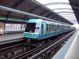 
	پاورپوینت حمل و نقل شهری مادرید
