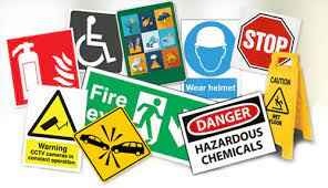 
	پاورپوینت برنامه های پیشگیری از حوادث و ارتقاء ایمنی
