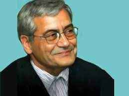 
	پاورپوینت بررسی آرای ارتباطی دکتر مجید تهرانیان
