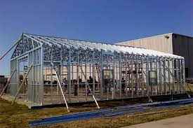 
	پاورپوینت سازه های فلزی پيش ساخته
