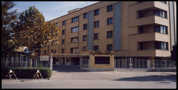 
	پاورپوینت مطالعات طرح معماری 5 مجتمع مسکونی خیام مشهد
