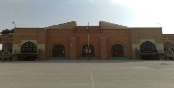 دانلود تحلیل و بررسی نمونه موردی مدرسه (تحلیل و بررسی مدرسه ی ایرانشهر یزد)