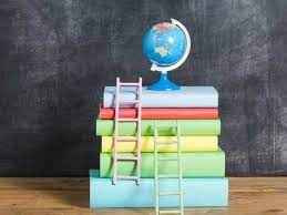 
	پاورپوینت شیوه های نوین در یاددهی و یادگیری و راهنمائی پایان نامه ها و رساله های دانشجویان
