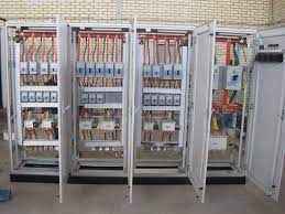 
	پاورپوینت آشنایی با تابلوهای فشار ضعیف
