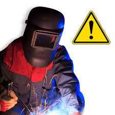 
	پاورپوینت خطرات در جوشکاری
