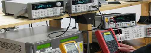 پاورپوینت جامع و کامل با عنوان اصول و مبانی کالیبراسیون دستگاه های اندازه گیری در 253 اسلاید