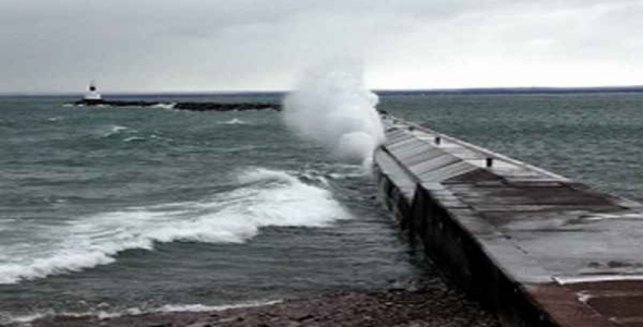     پاورپوینت بررسی احداث موج شكن - فروشگاه فایل
