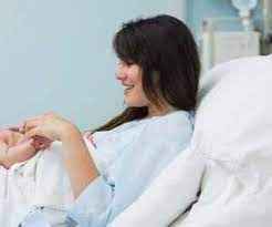 
	پاورپوینت زايمان، وضع حمل و نفاس
