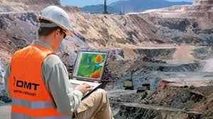 
	پاورپوینت بررسی جایگاه معدن در اقتصاد ايران
