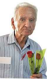 
	بررسی بیماری های سالمندان و ارائه خدمات درمانی به آن ها
