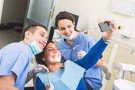 
	پاورپوینت ارتباط در مطب دندانپزشکی Communication in the Dental Office
