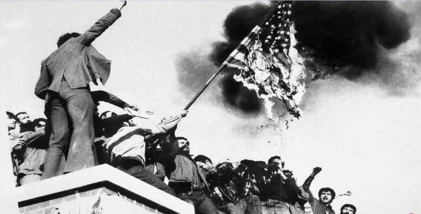 
	پاورپوینت تسخير لانه جاسوسي آمریکا
