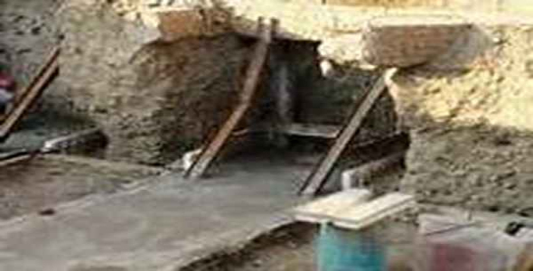     پاورپوینت روشهای گود برداری در مجاورت ساختمان همسایه - فروشگاه فایل
