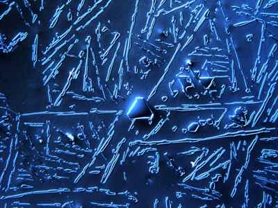 
	تحقیق بررسی کامپوزیت های پایه سرامیکی و پایه فلزی
